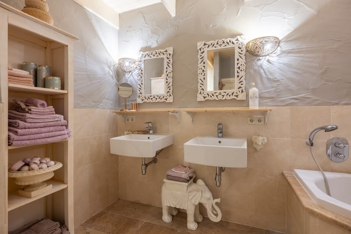 Photo 106 of Haarlerveldweg 14