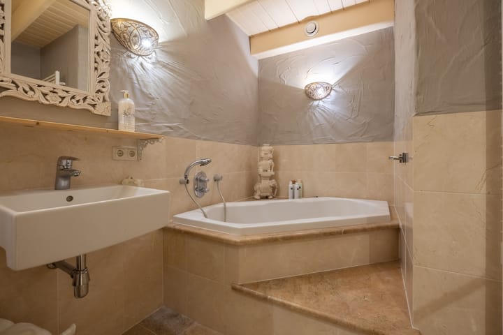 Photo 107 of Haarlerveldweg 14