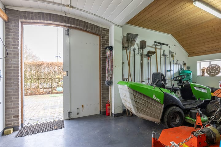 Photo 22 of Haarlerveldweg 14