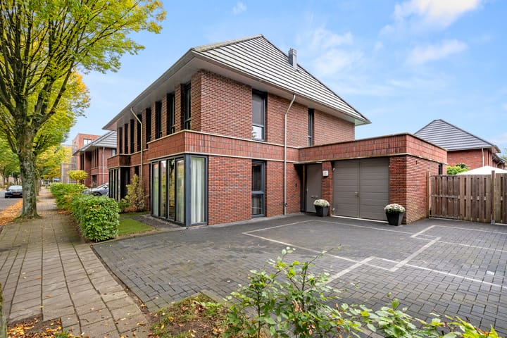 Foto 11 van Robert Kochlaan 7