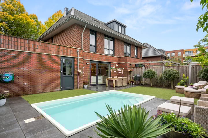 Foto 13 van Robert Kochlaan 7