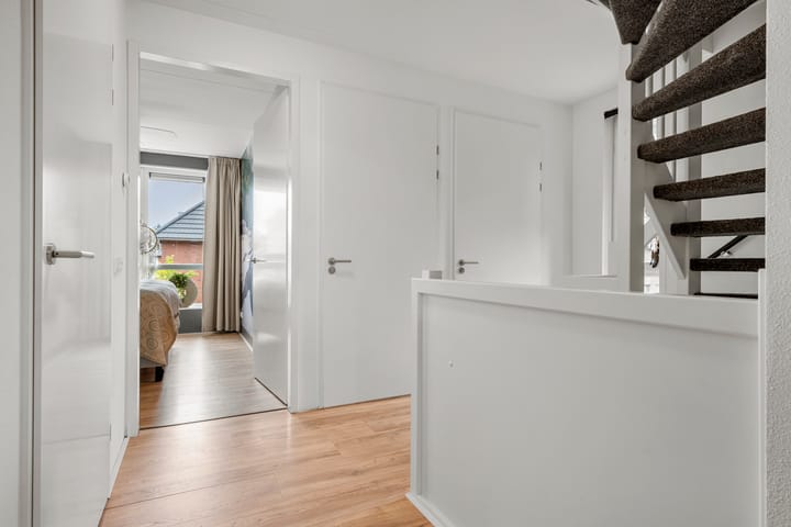 Foto 33 van Robert Kochlaan 7