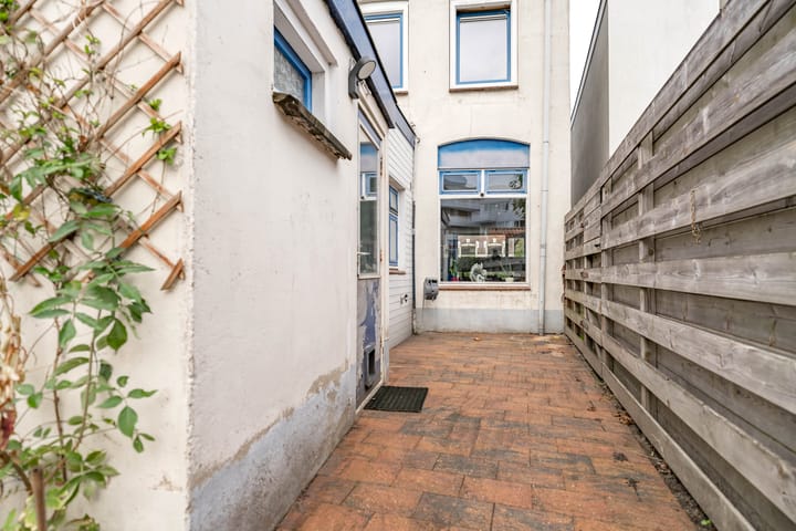 Photo 18 of Pieter Pijpersstraat 29