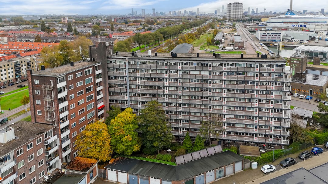 Photo 37 of Rotterdamsedijk 97