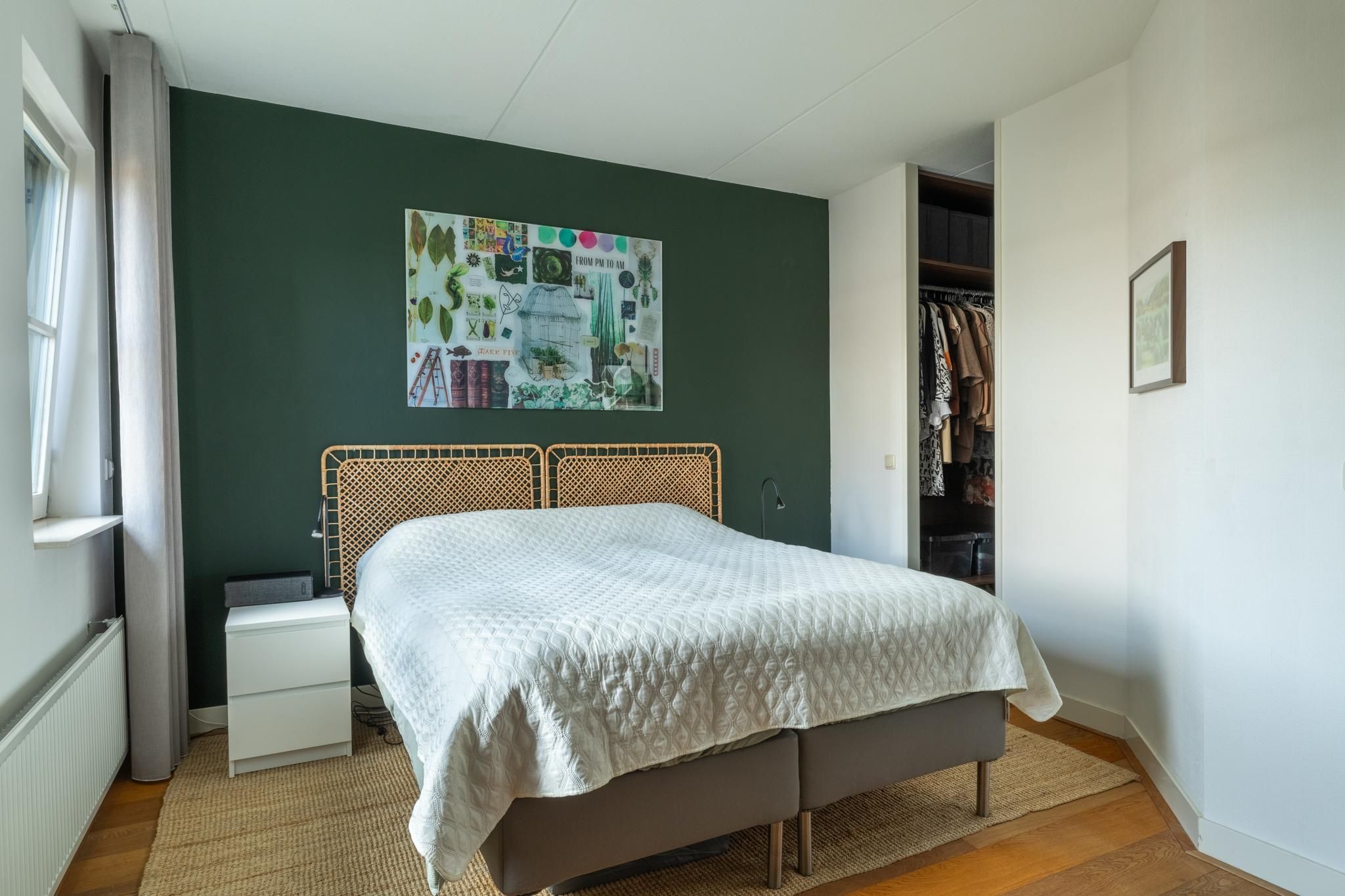 Photo 24 of Kluisstraat 37