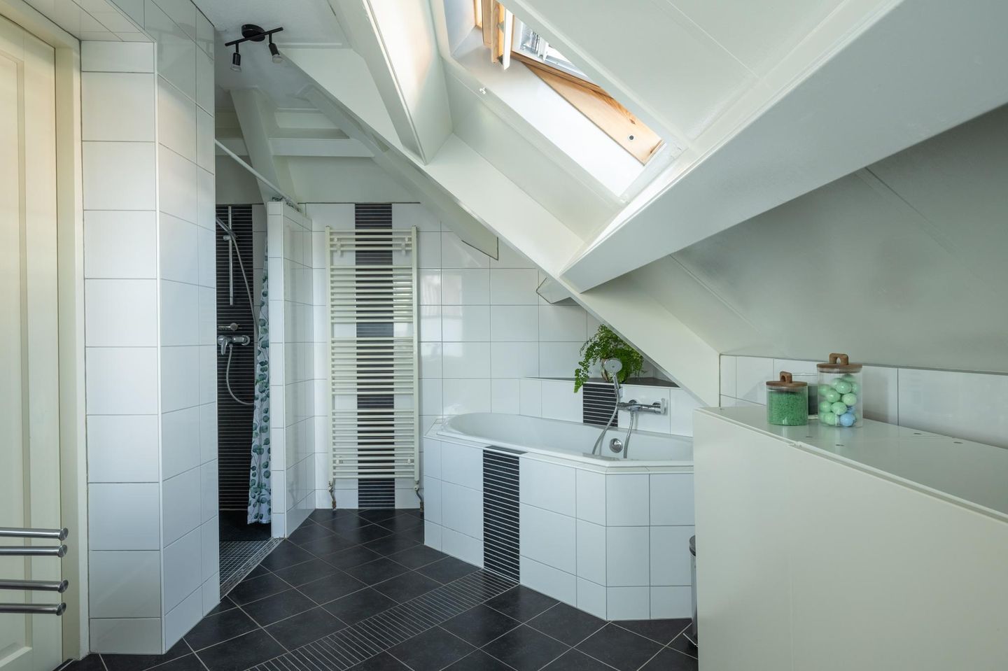 Photo 29 of Kluisstraat 37