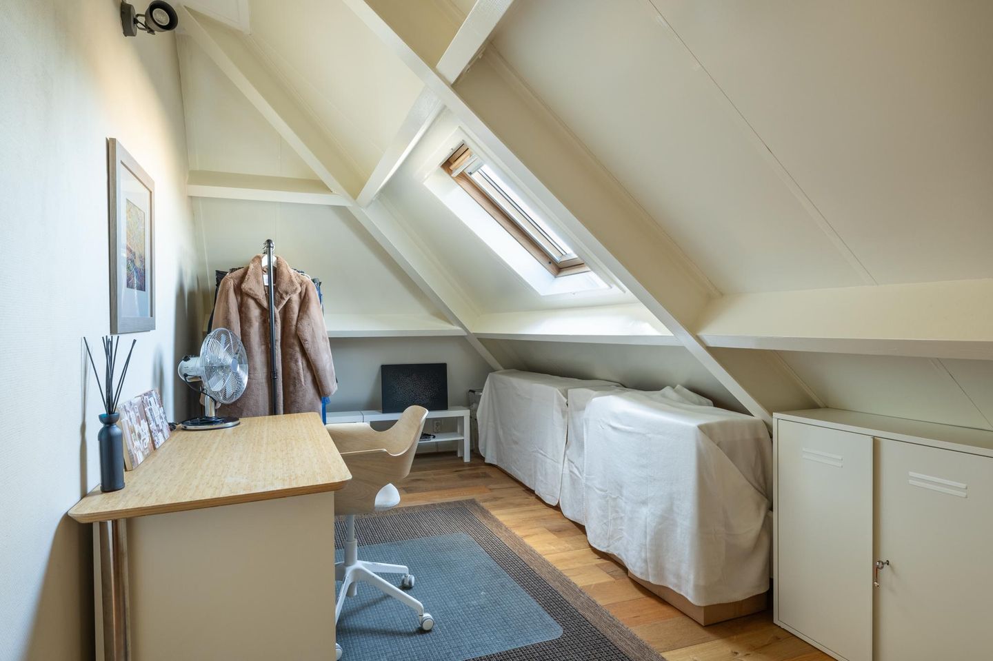 Photo 35 of Kluisstraat 37