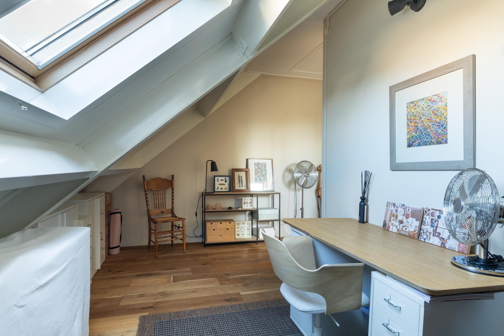 Photo 36 of Kluisstraat 37