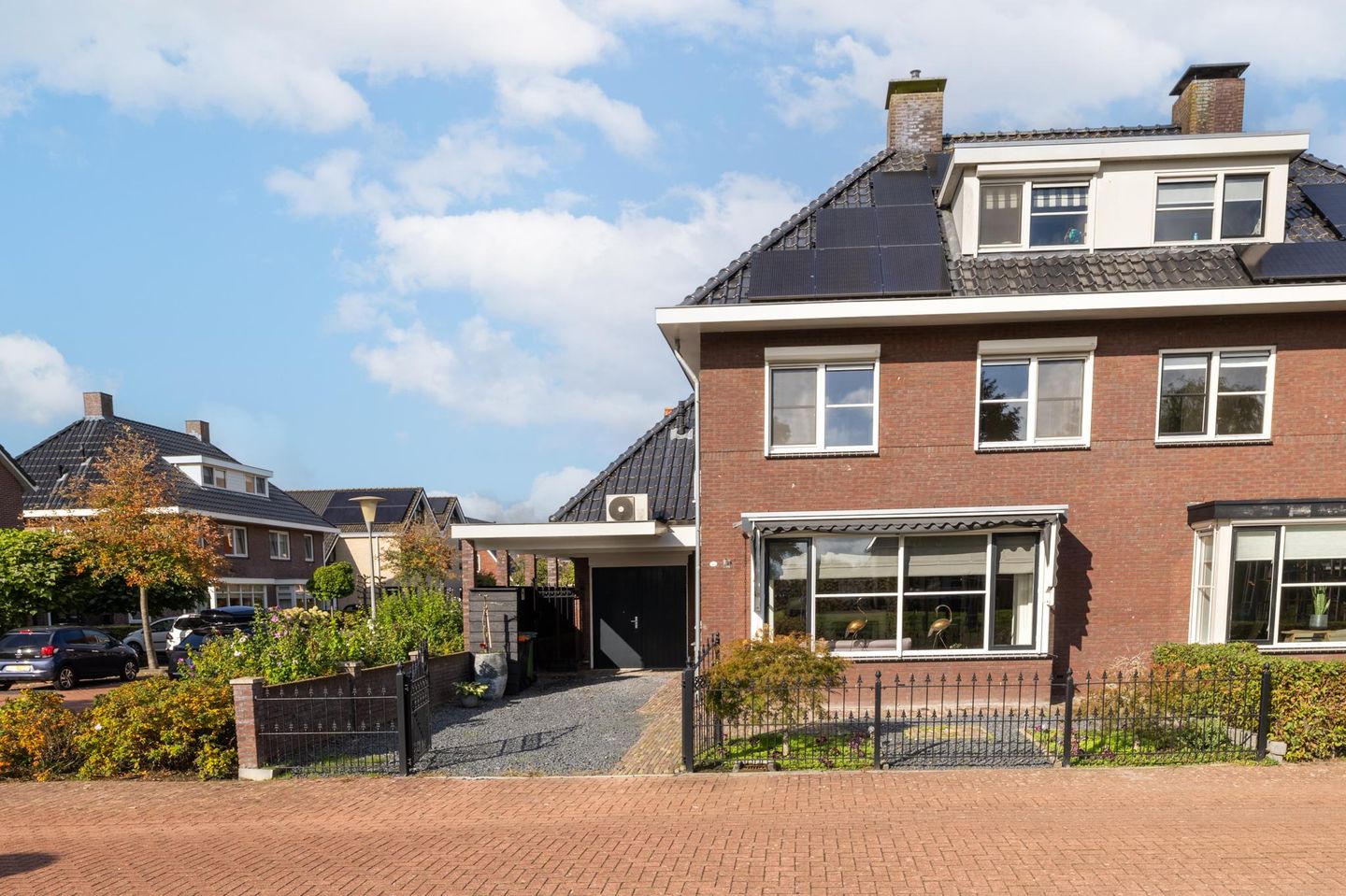 Photo 44 of Kluisstraat 37