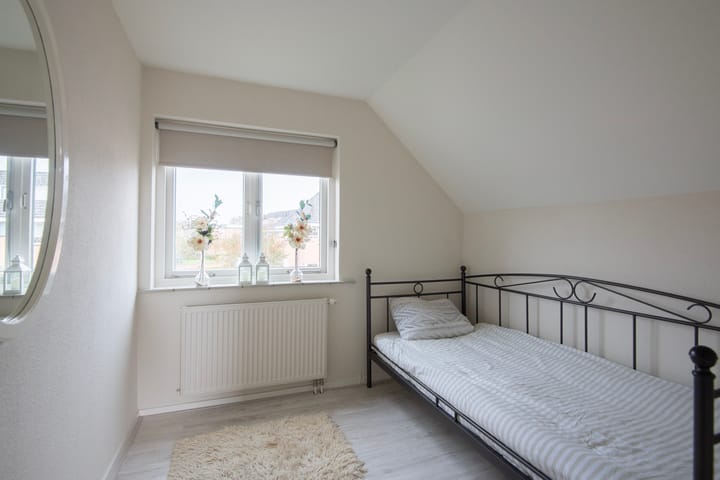 Foto 19 van van Damstraat 13