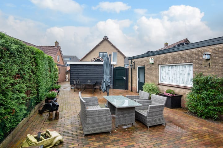 Foto 24 van van Damstraat 13