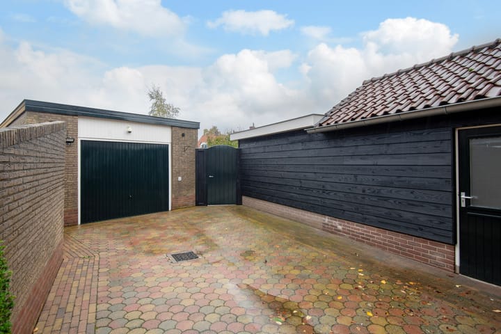 Foto 25 van van Damstraat 13