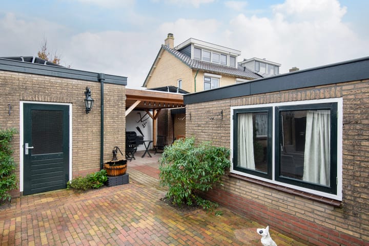 Foto 30 van van Damstraat 13