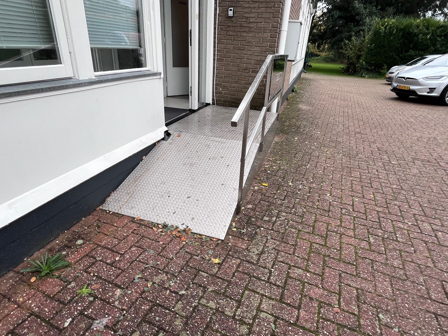 View photo 4 of Kastanjelaan 14-a