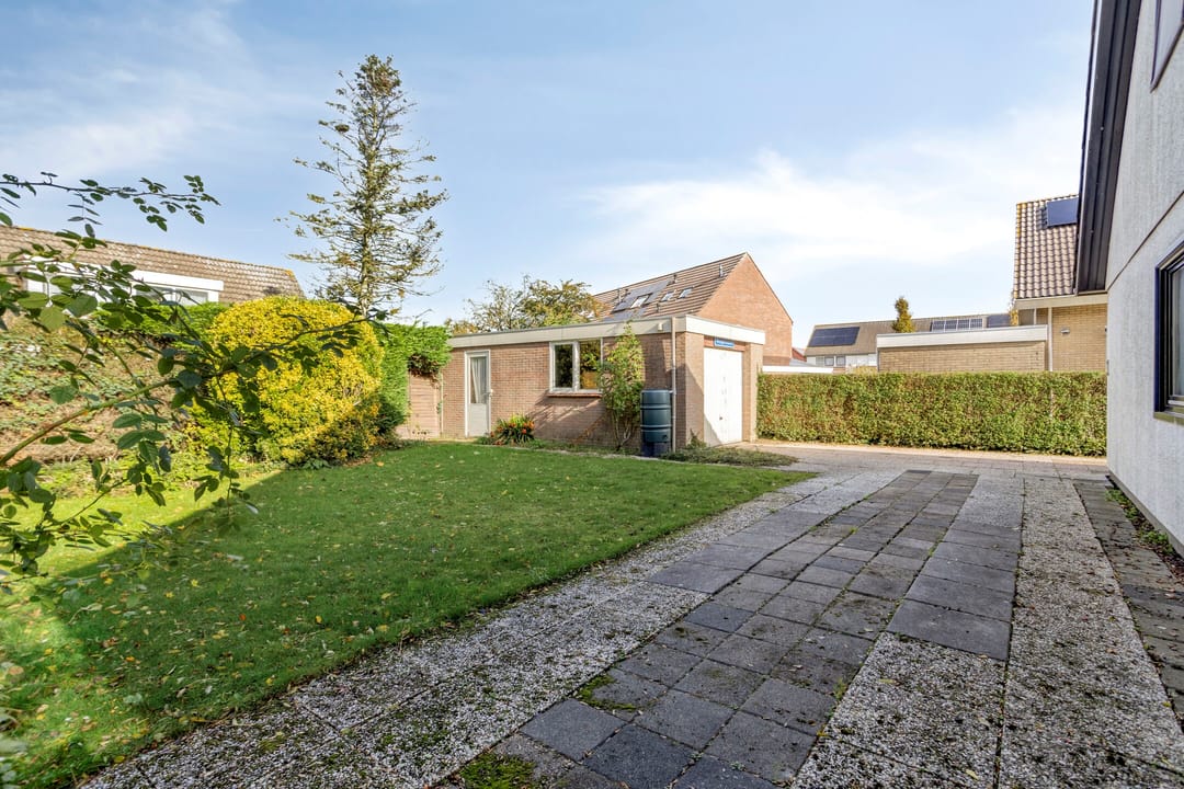 Foto 28 van Weegbreelaan 4