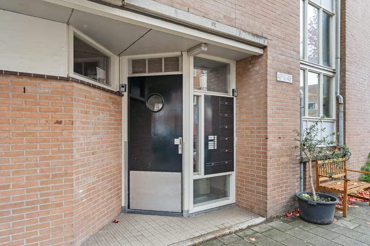 Foto 21 van Riouwstraat 47-A