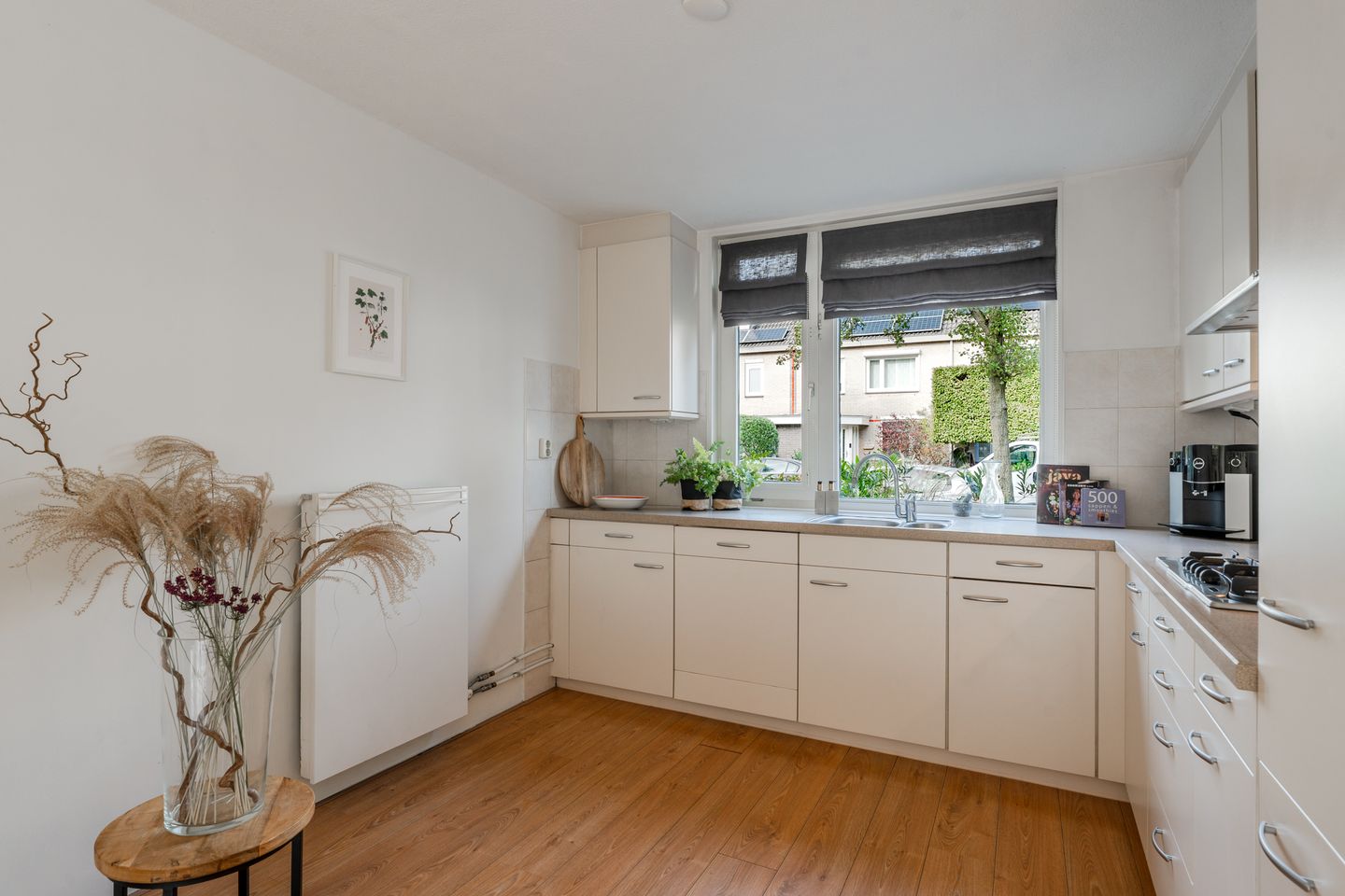 Foto 14 van Dahliastraat 16