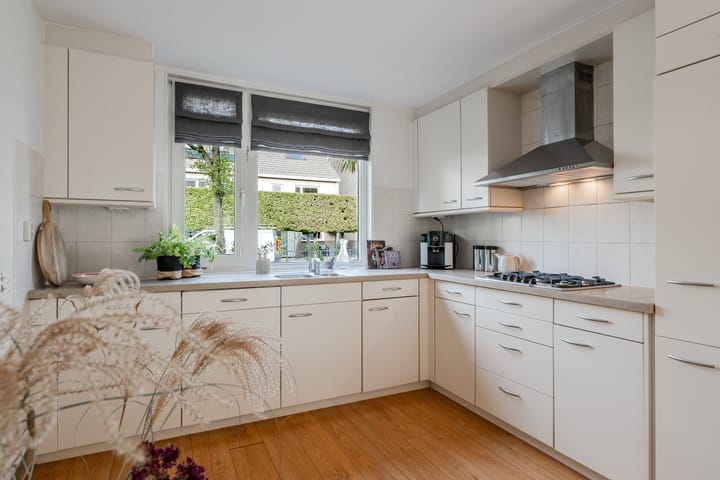 Foto 15 van Dahliastraat 16