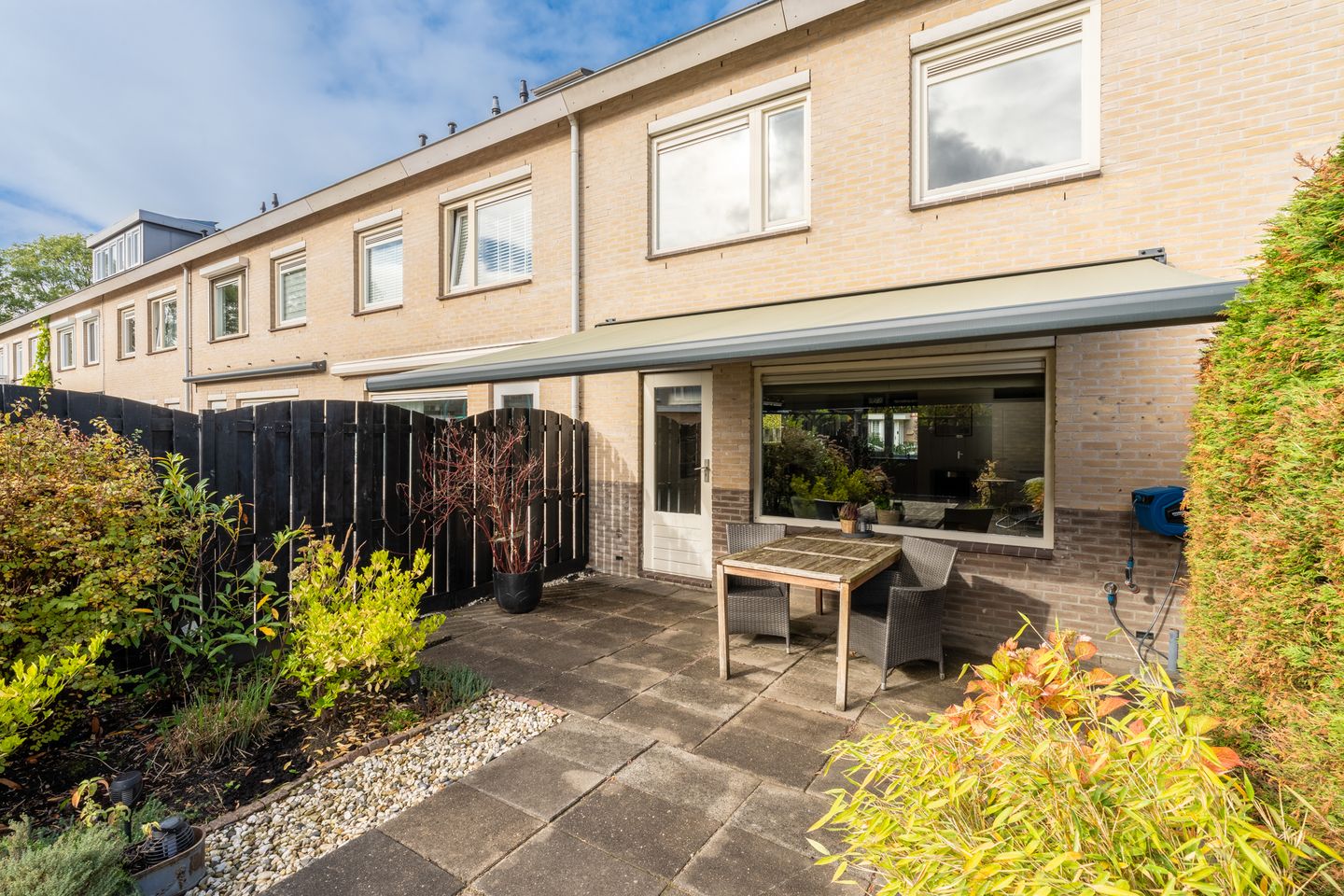 Foto 25 van Dahliastraat 16