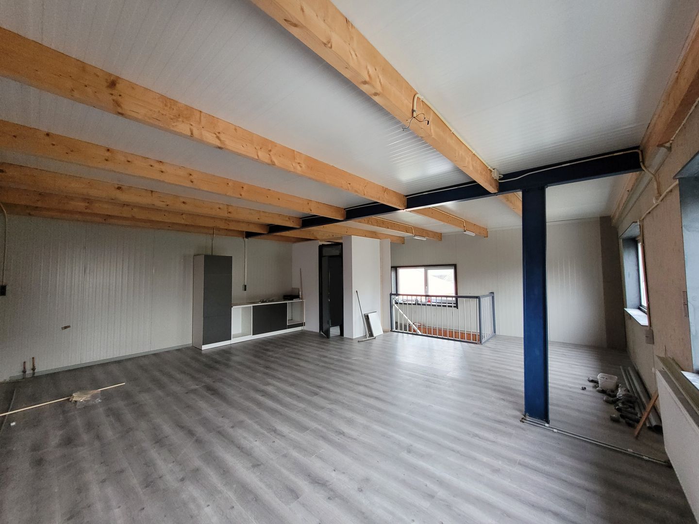 View photo 5 of Industrieweg 18