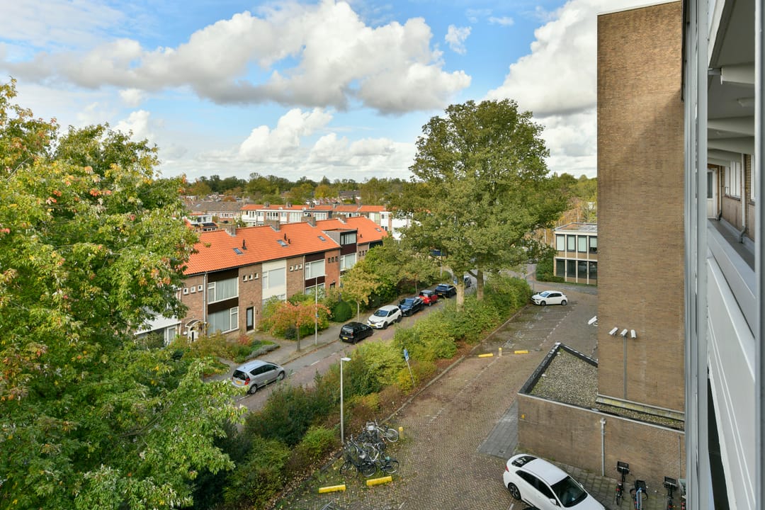 Foto 17 van Mr. F.A. van Hallweg 138