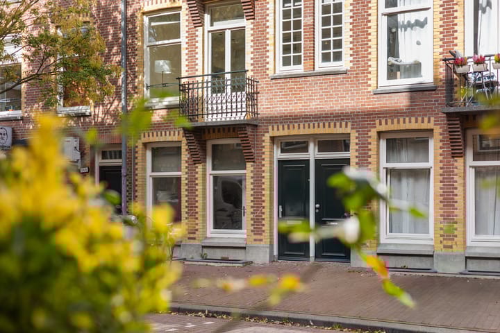 Photo 2 of Van Hogendorpstraat 166-H