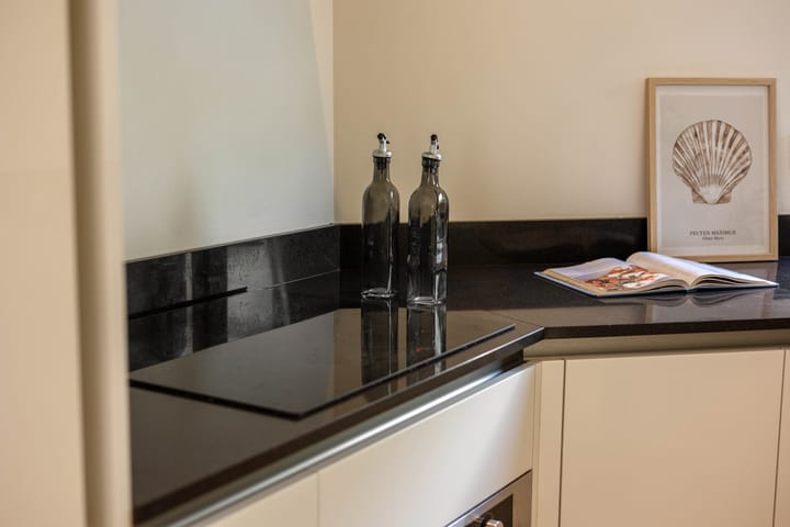 Photo 9 of Van Hogendorpstraat 166-H