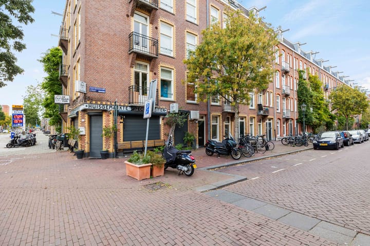 Photo 24 of Van Hogendorpstraat 166-H