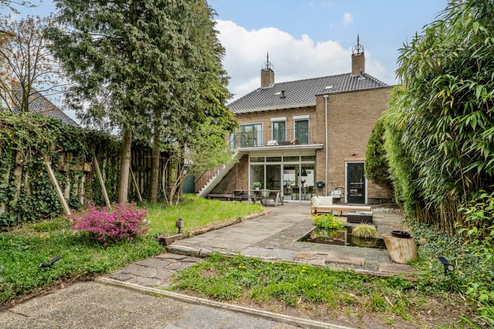 Photo 5 of Hoofdstraat 2