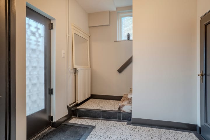 Photo 8 of Hoofdstraat 2