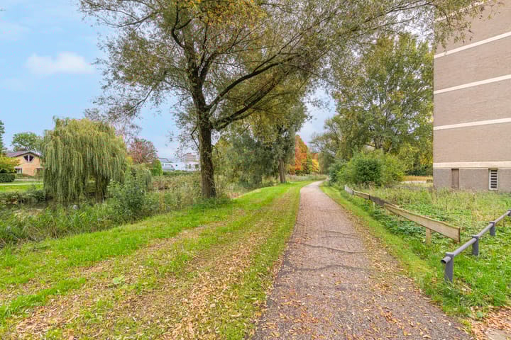 Foto 31 van Ringweg-Randenbroek 22-E