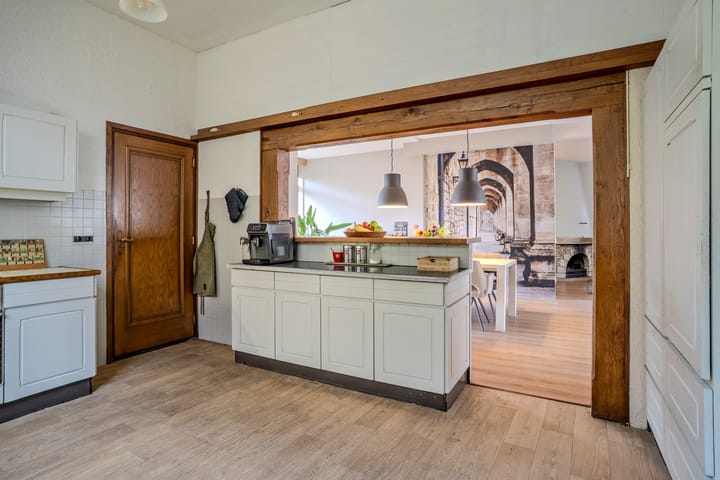 Photo 23 of Hoofdstraat 2