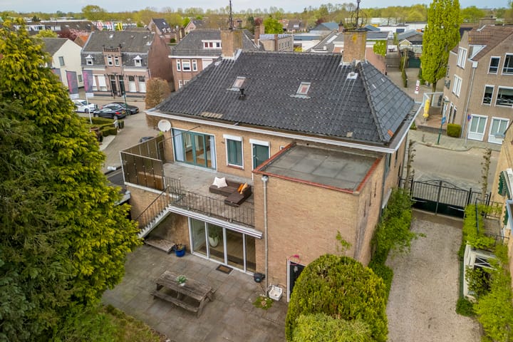 Photo 78 of Hoofdstraat 2