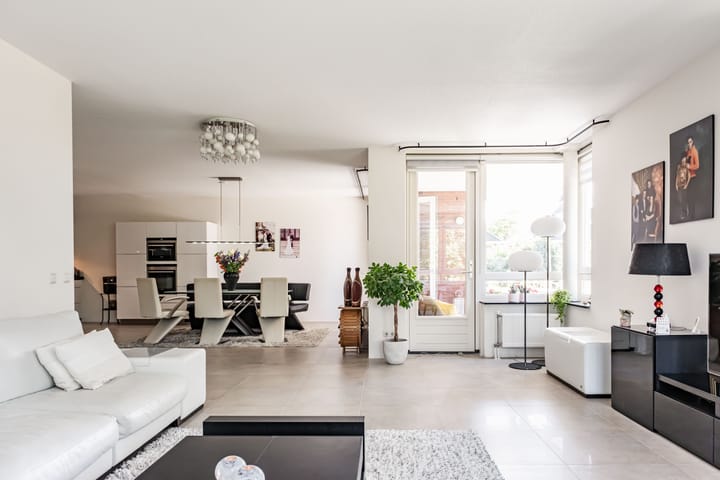 Photo 2 of Roerdomplaan 3