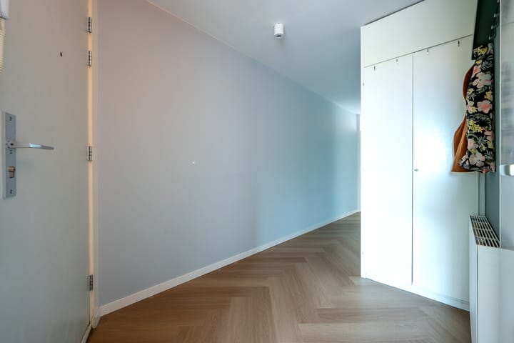 Photo 9 of Antonlaan 304