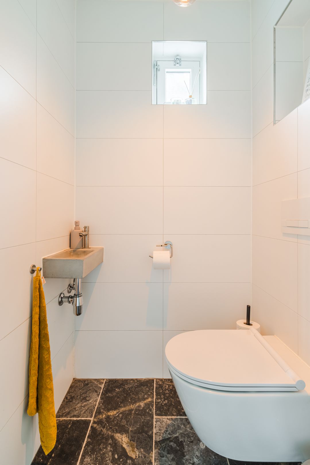 Photo 8 of Schoolstraat 9