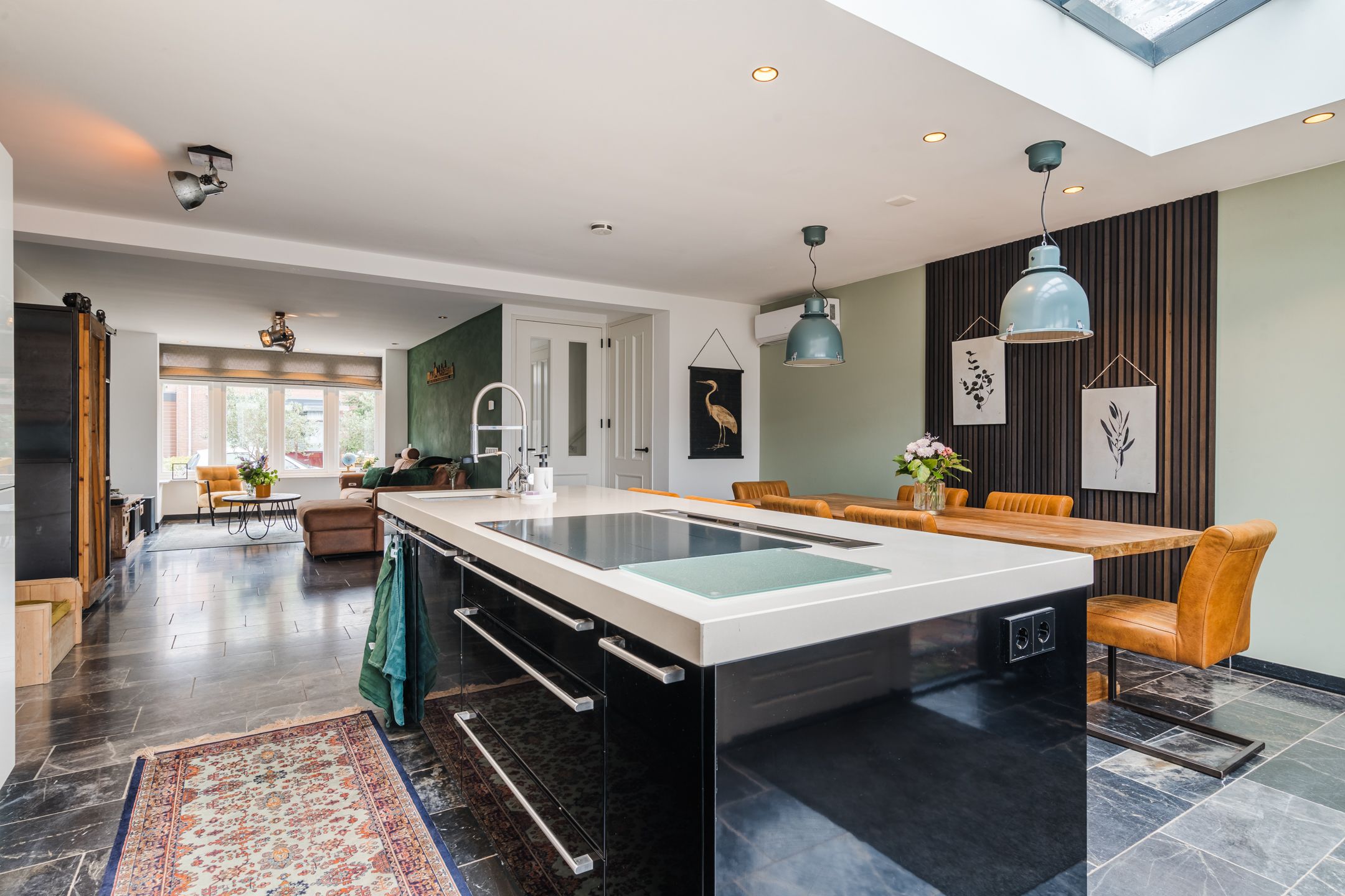 Photo 15 of Schoolstraat 9