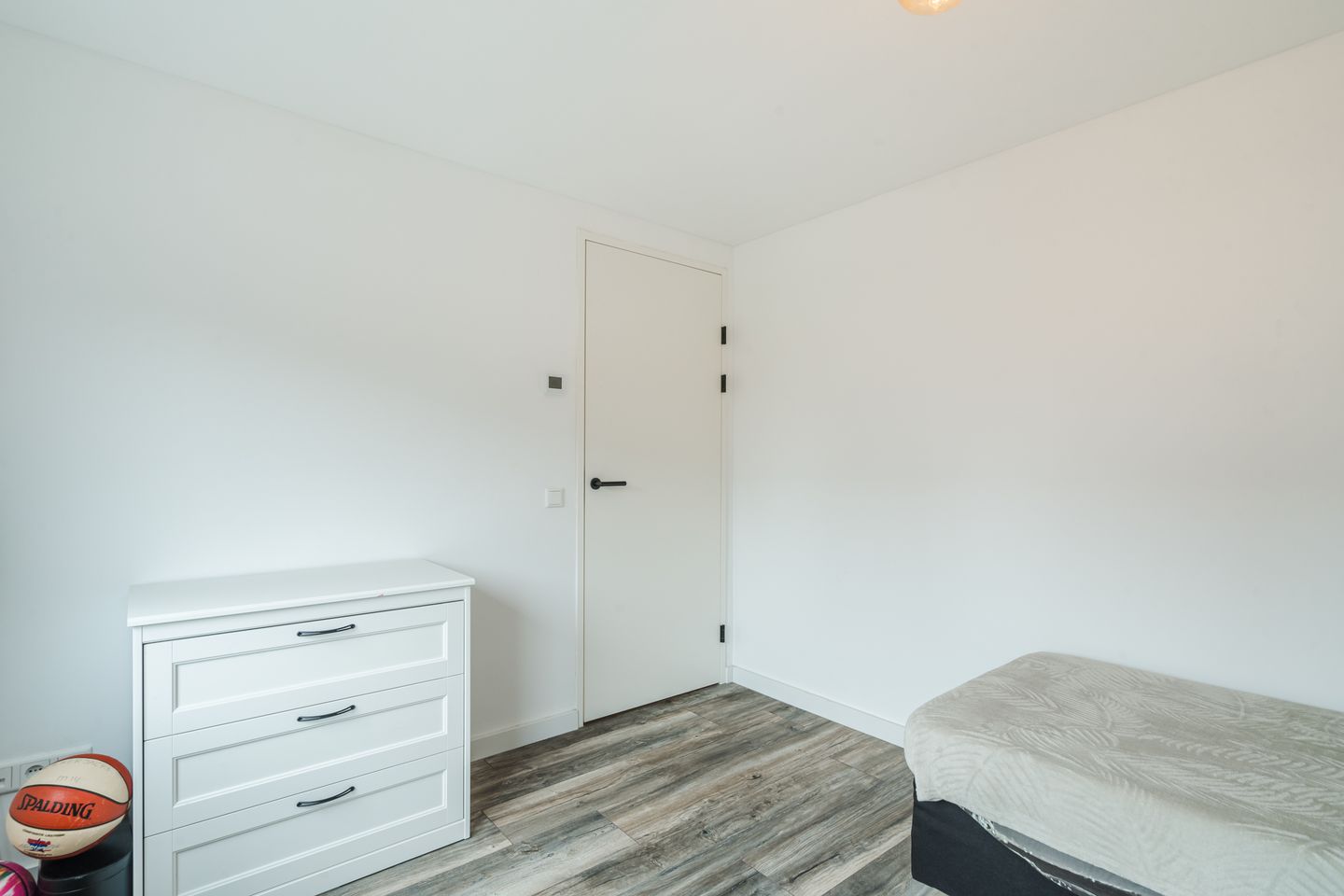 Photo 25 of Schoolstraat 9