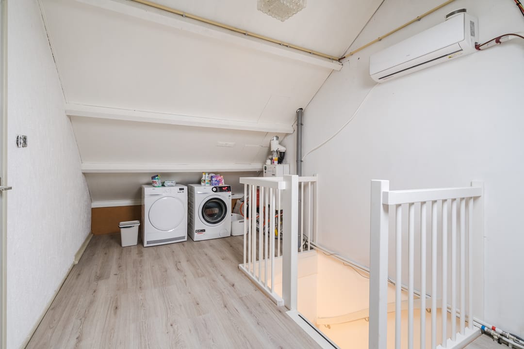 Photo 28 of Schoolstraat 9