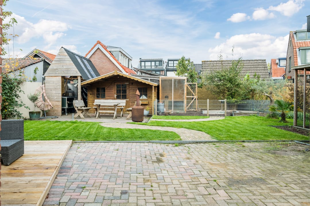 Photo 32 of Schoolstraat 9