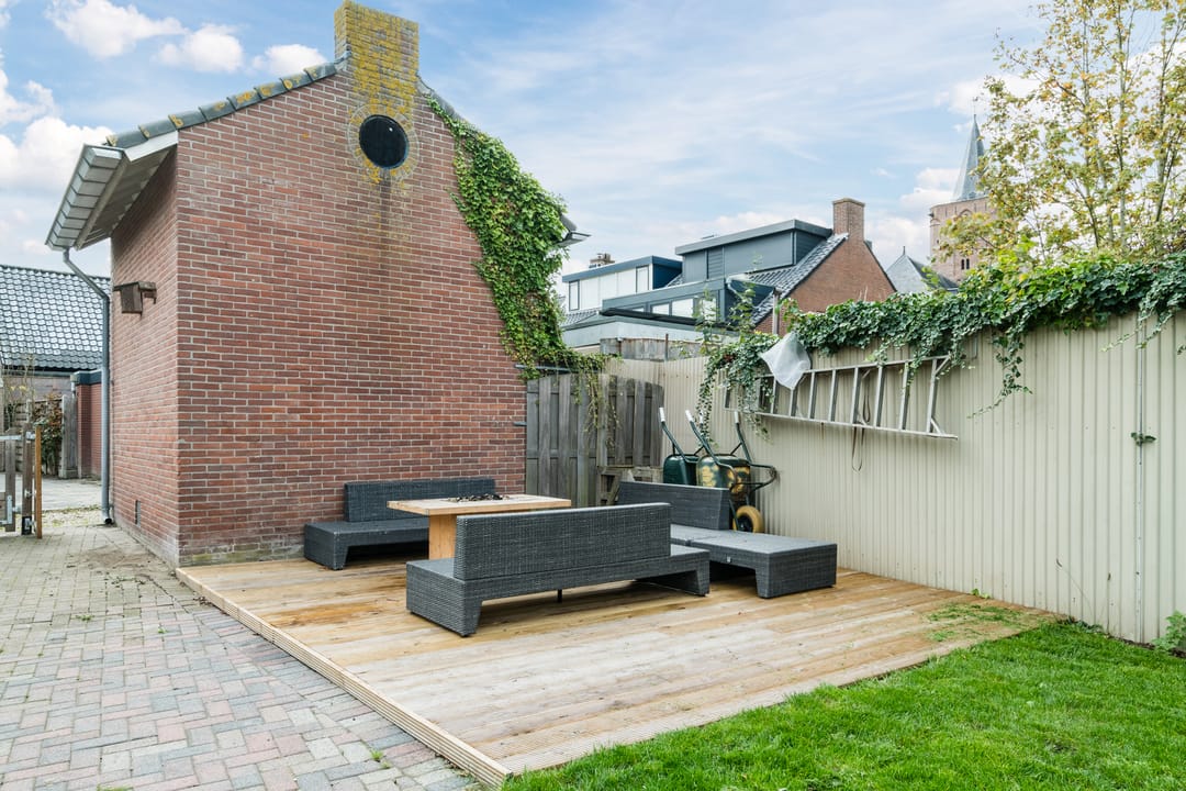 Photo 37 of Schoolstraat 9