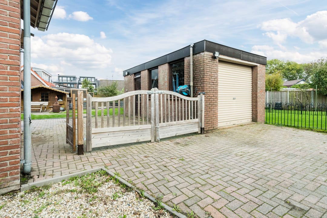 Photo 41 of Schoolstraat 9