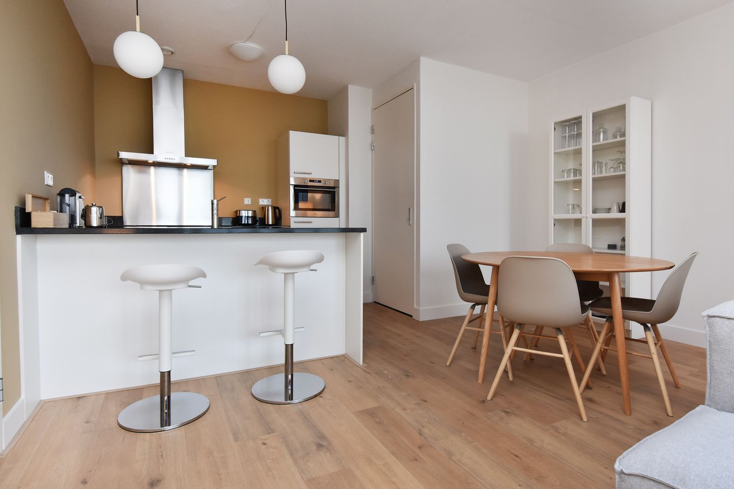 Foto 4 van Kruisplein 372