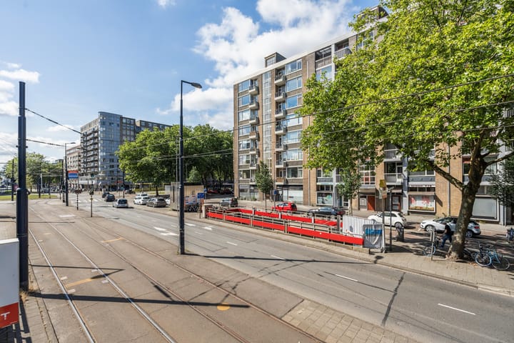 Foto 2 van Oostplein 144