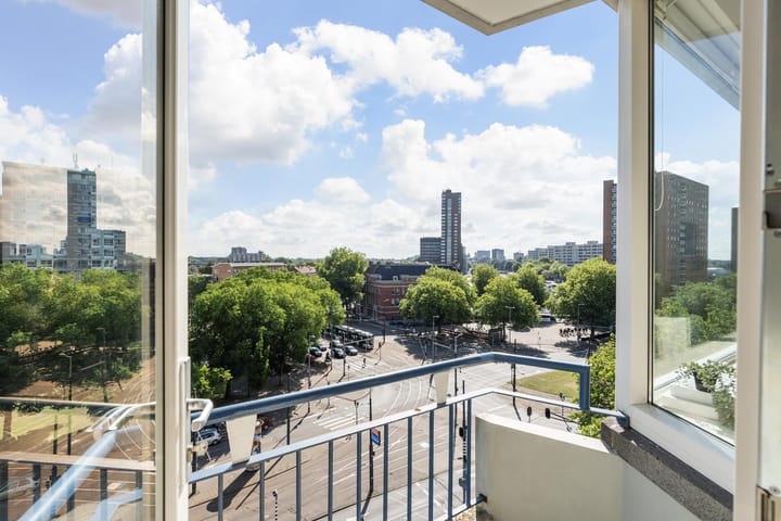 Photo 9 of Oostplein 144