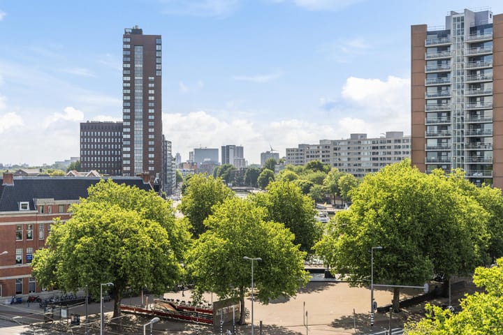 Photo 10 of Oostplein 144