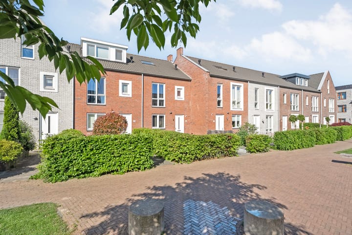 Foto 7 van Toutenburgstraat 24