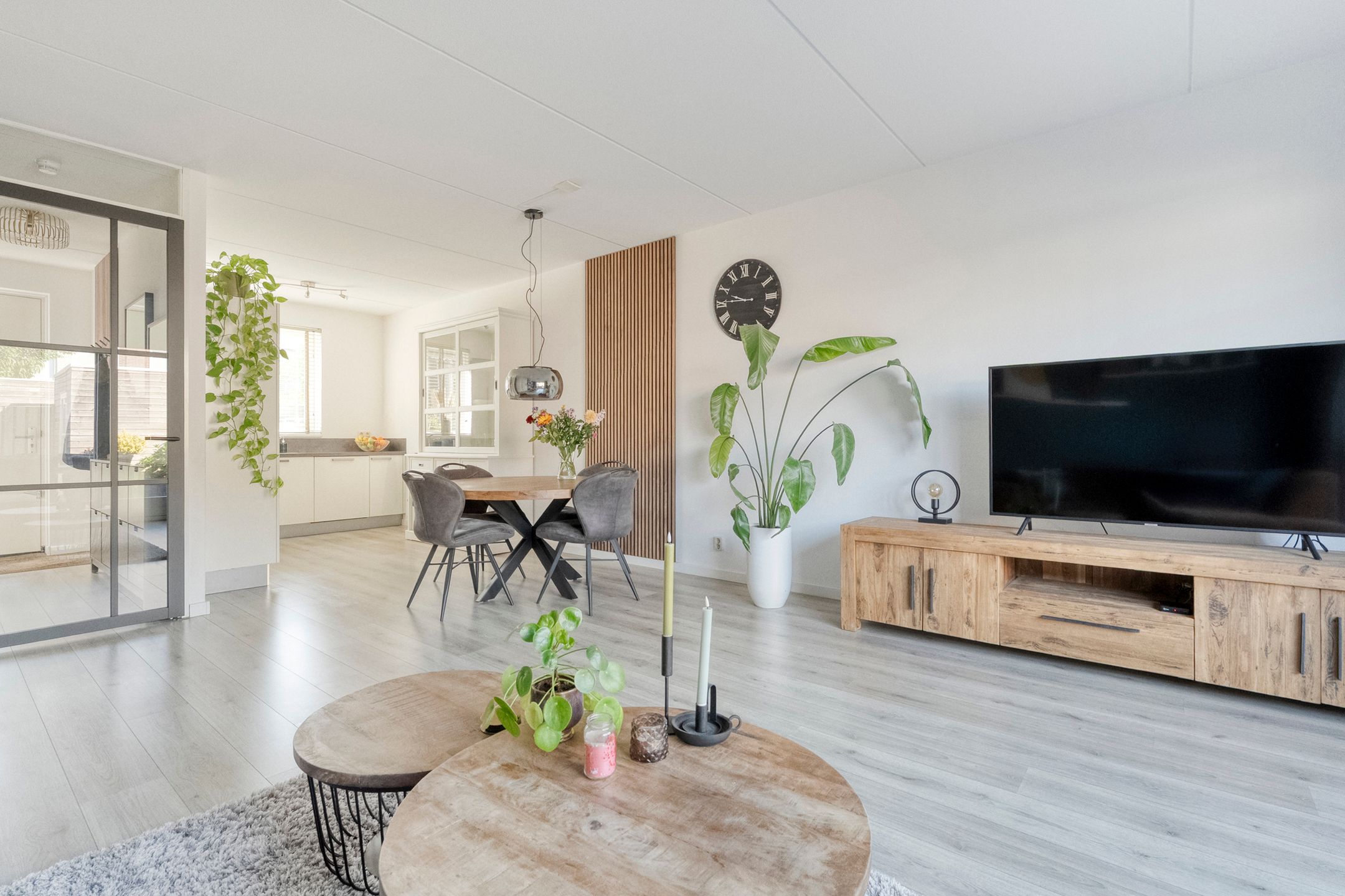 Foto 15 van Toutenburgstraat 24