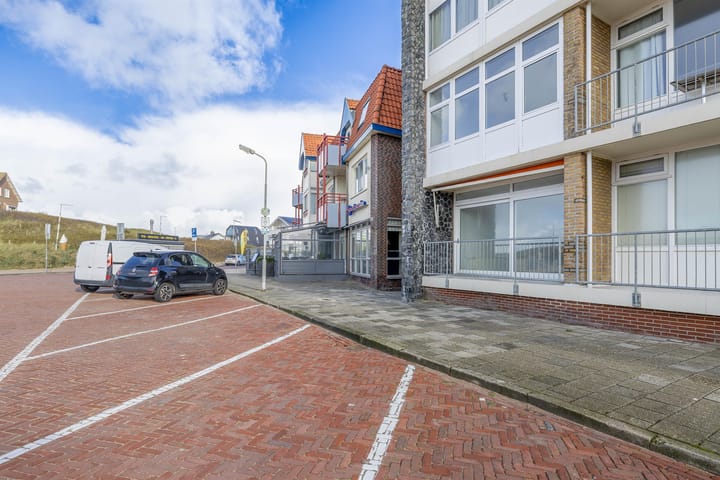 Photo 10 of Van der Wijckplein 1