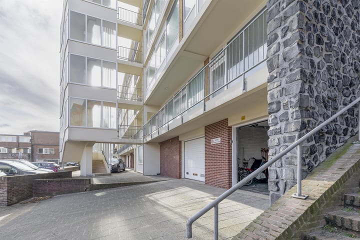 Photo 8 of Van der Wijckplein 1